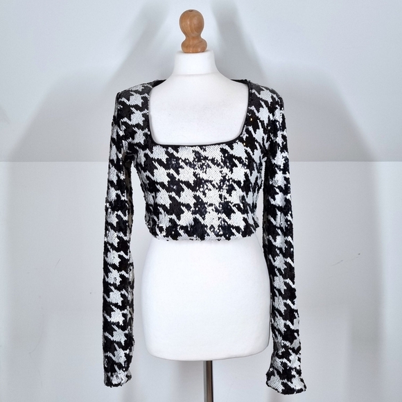 NWOT.Zara sequin squareneck top - Picture 2 of 4